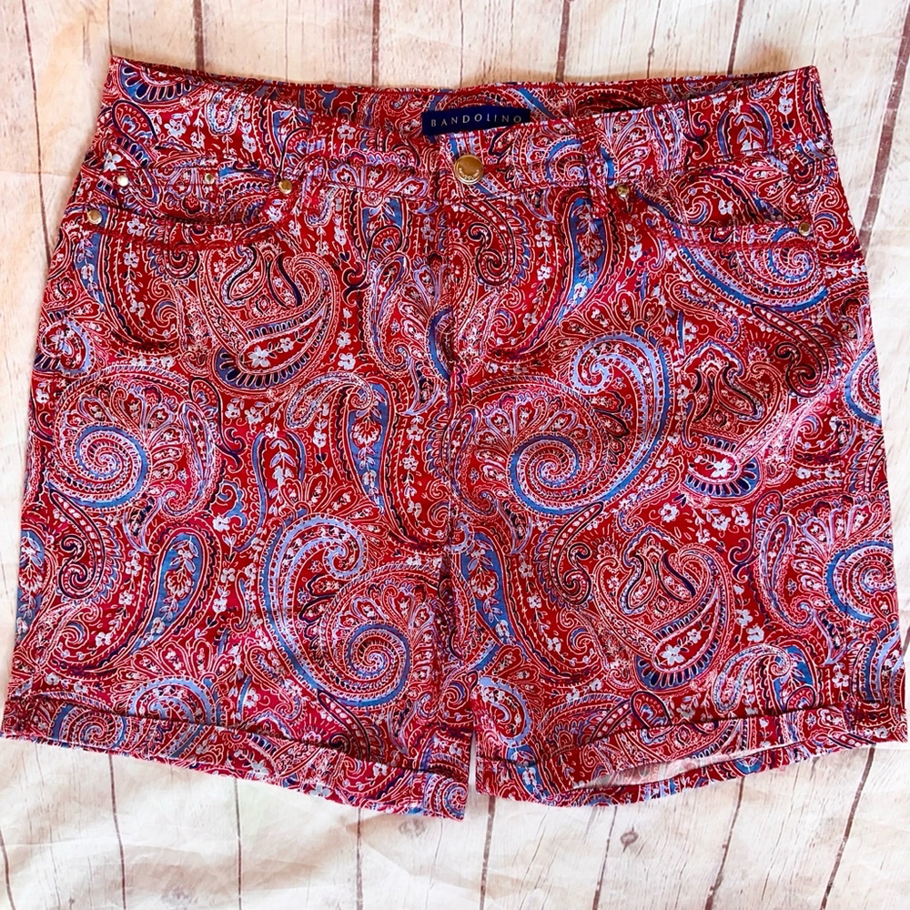 NWOT Women’s Size 12 Bandolino Paisley Print Amy Shorts Red/Blue